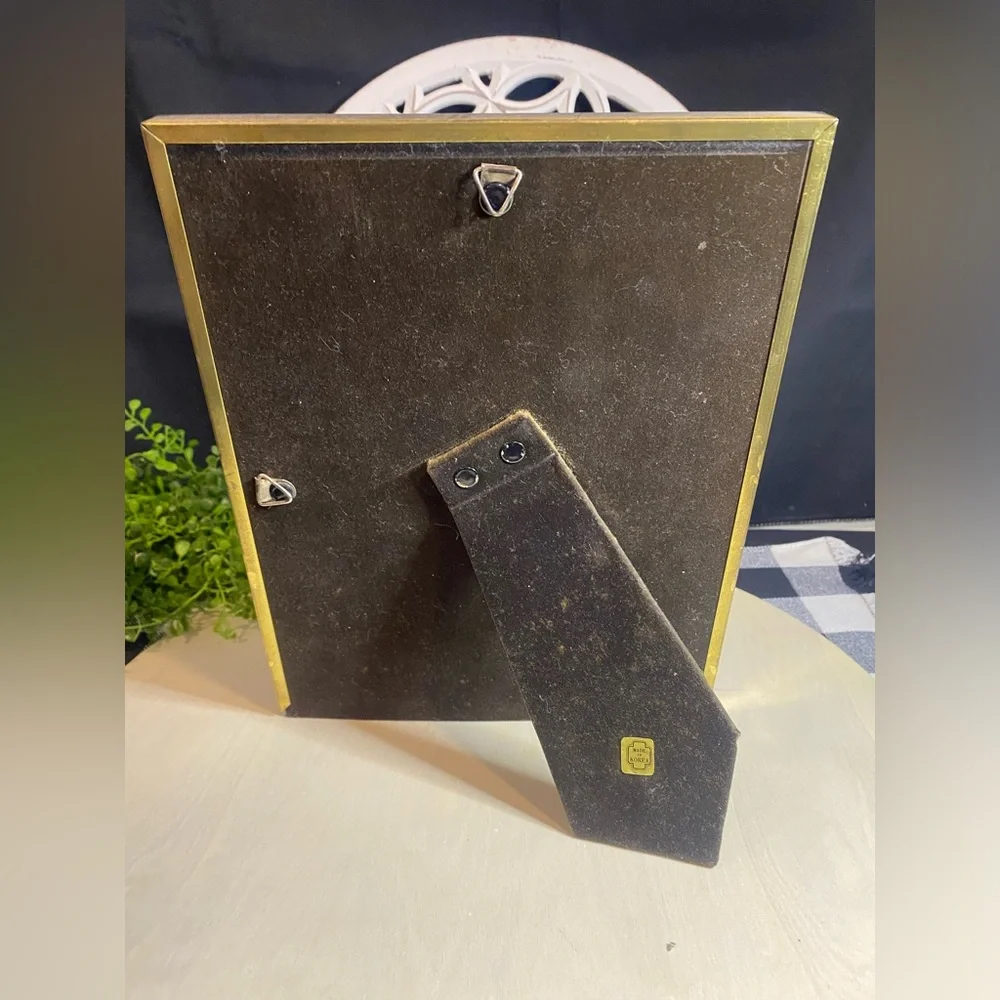Vintage Solid Brass 8 x 10 Photo Frame -‎ Gold Made in Korea